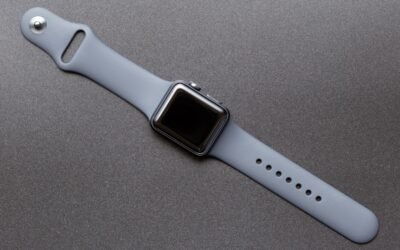 Apple Watch Series 5 smartwatch Gray OLED GPS (satellite)